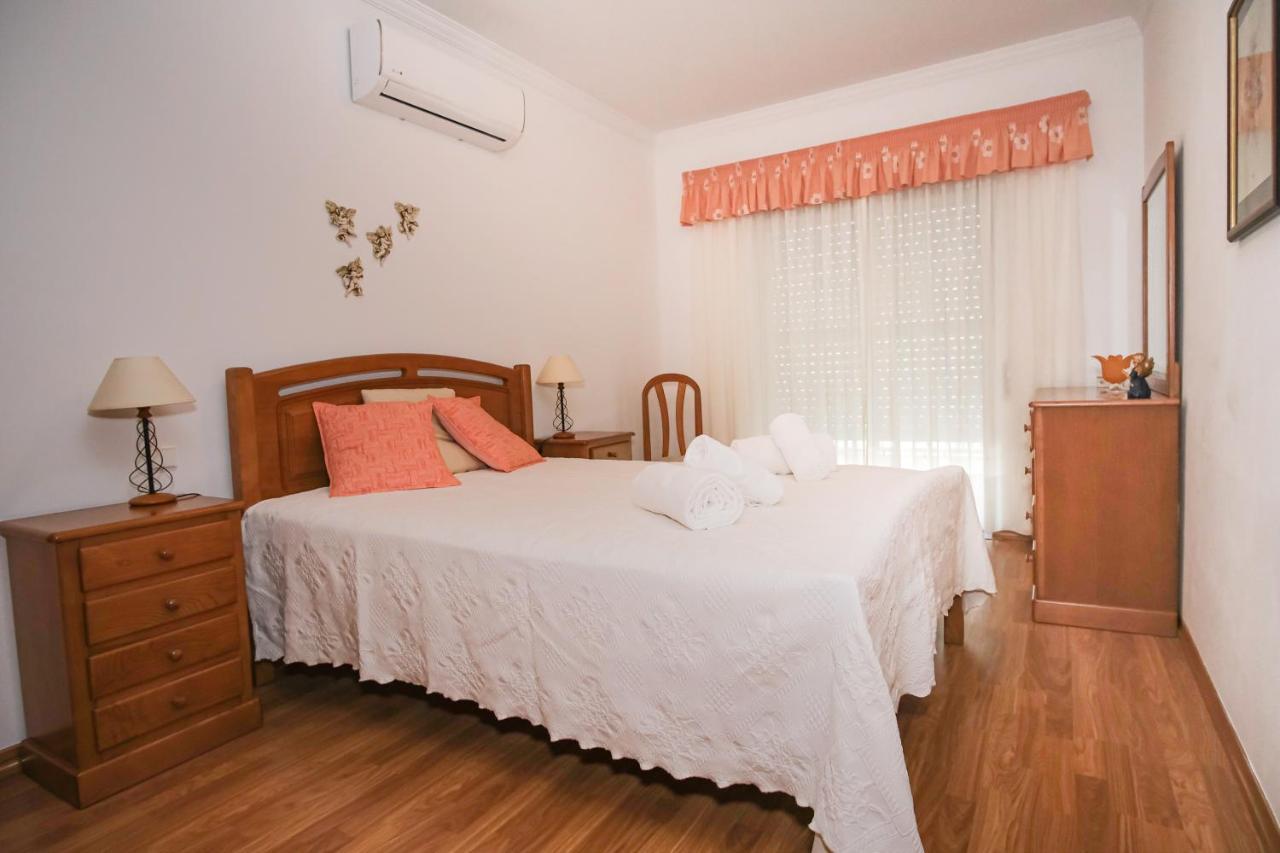 Apartamento T2 Em Condominio Fechado. 阿尔布费拉 外观 照片