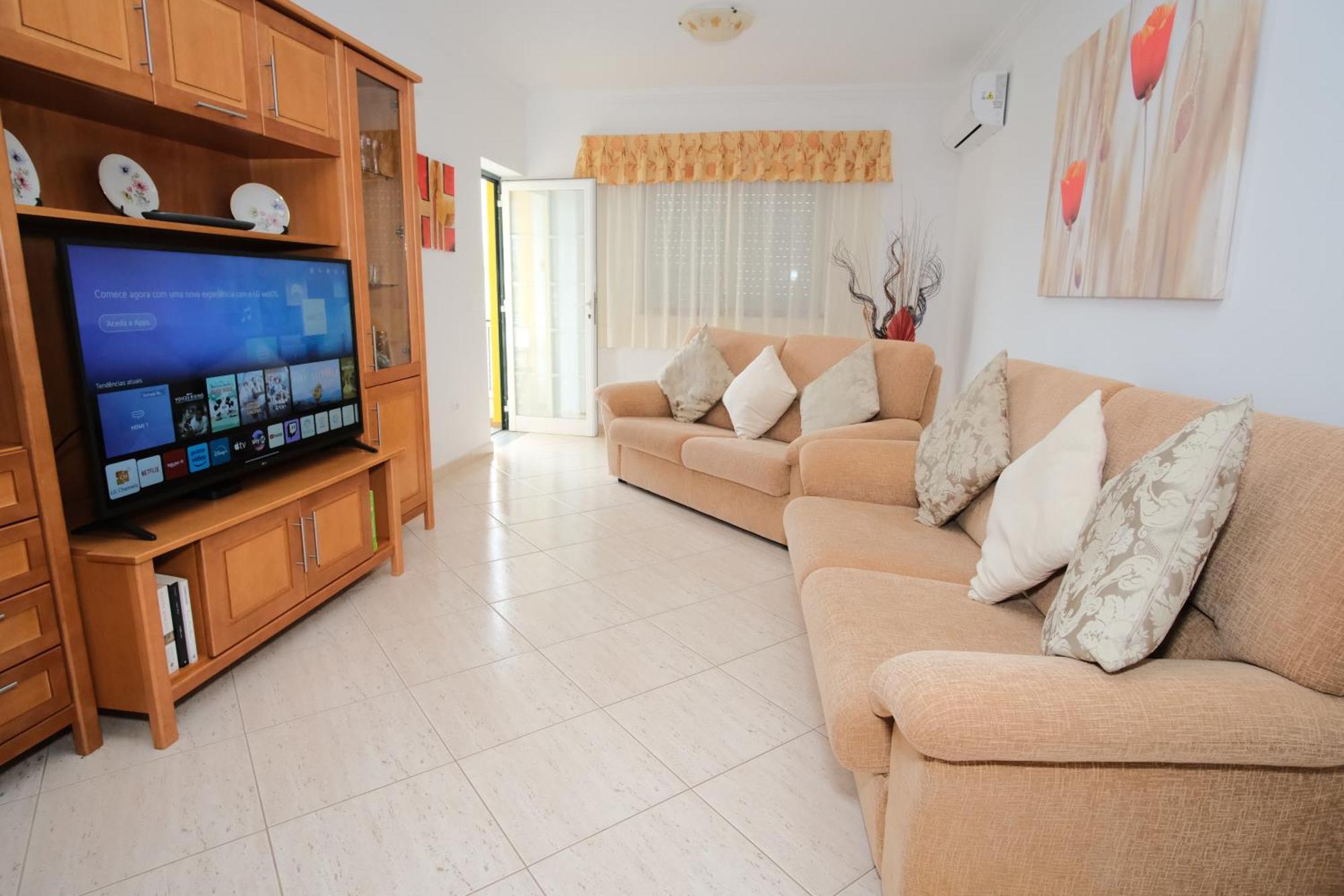Apartamento T2 Em Condominio Fechado. 阿尔布费拉 外观 照片